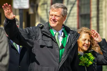 Image for Massachusetts Governor Bans ALL Vaping Products