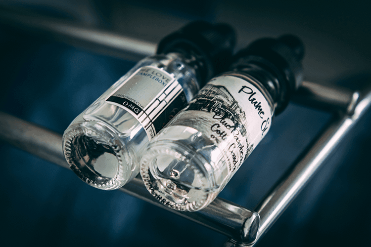Steeping e-liquids