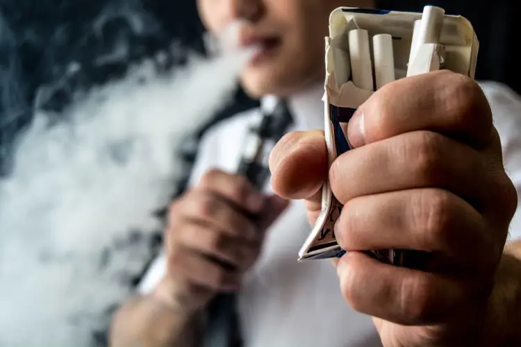 Image for Study Finds What Vapers Knew: Accidental Quitting Is Real