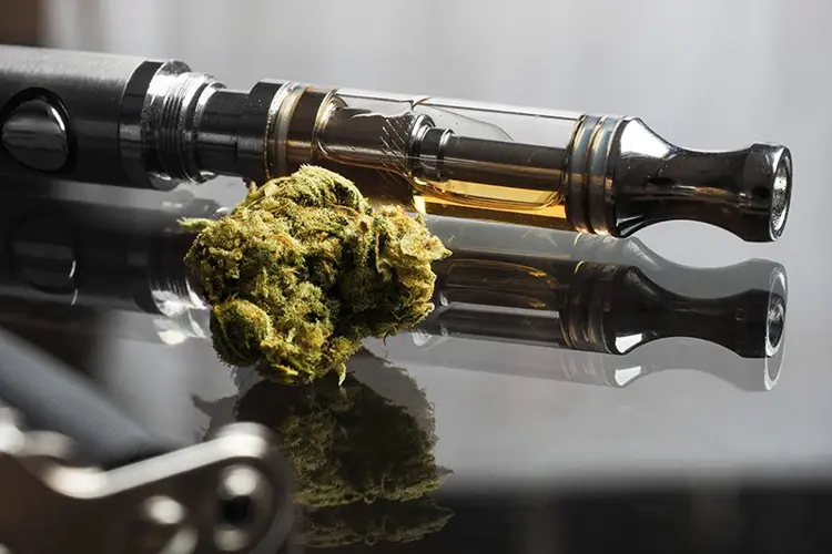 Does vaping weed smell? - Thumbnail