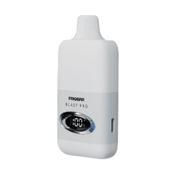 freemax friobar blast pro disposable vape in full view