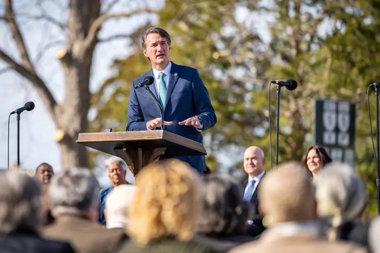 Image for Florida and Virginia Pass Registry Bills