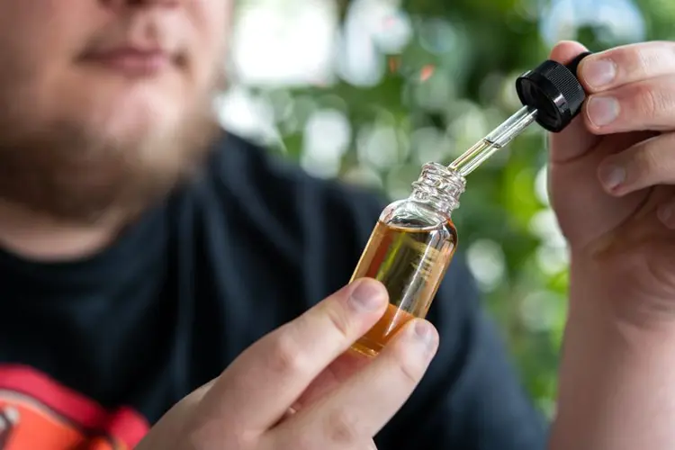 How to make DIY vape juice thumbnail