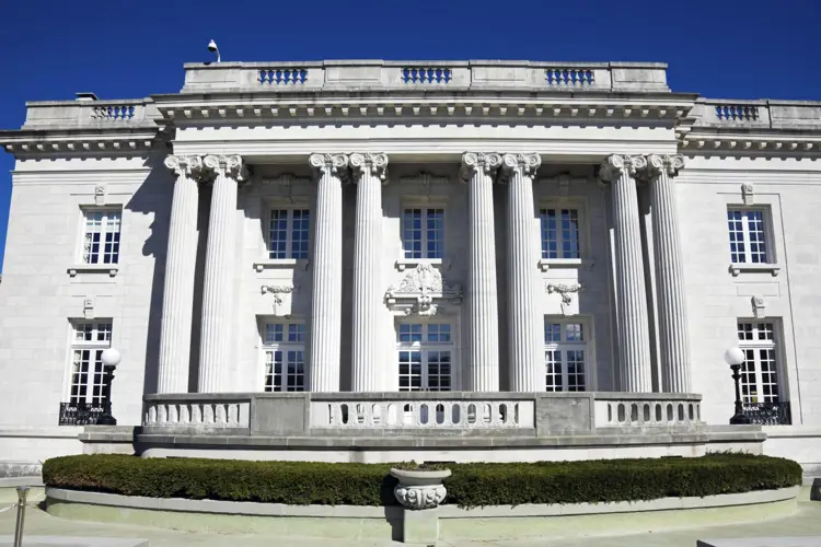 Image for Kentucky Governor Signs PMTA Registry Bill