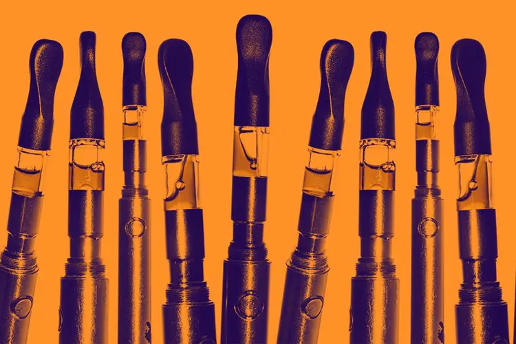 Image for Poll: Most Blame Nicotine Vapes for Deadly Lung Injuries