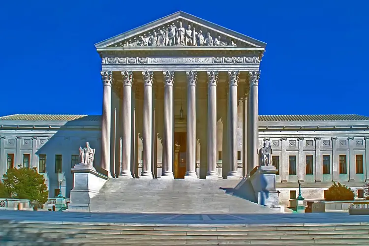 Image for Supreme Court Rules Against FDA in "Venue Shopping" Case