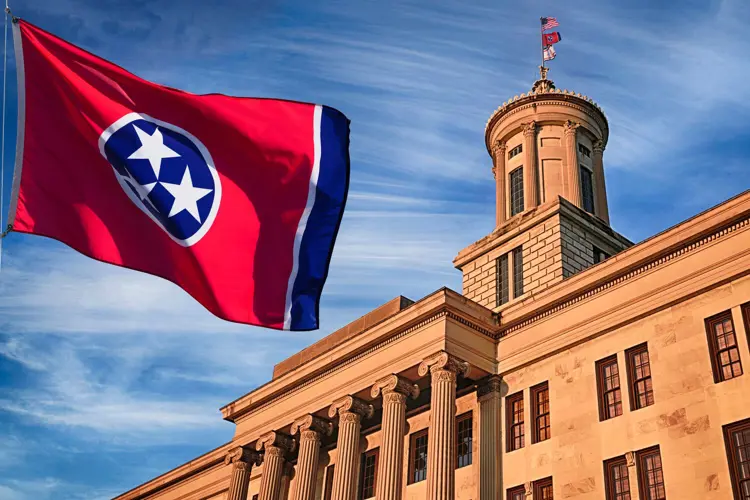 Image for Tennessee Vape Registry and Tax Bill Sent to Governor