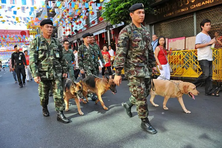 uk-warns-thai-traveler