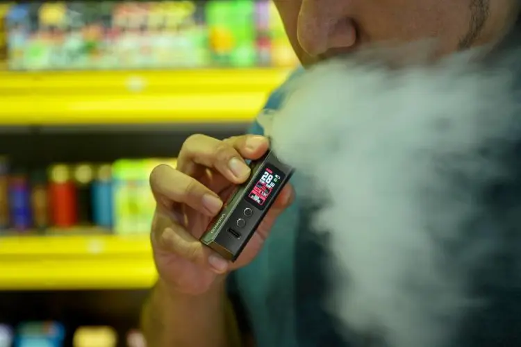 Image for Malaysia Postpones Steep E-Liquid Tax